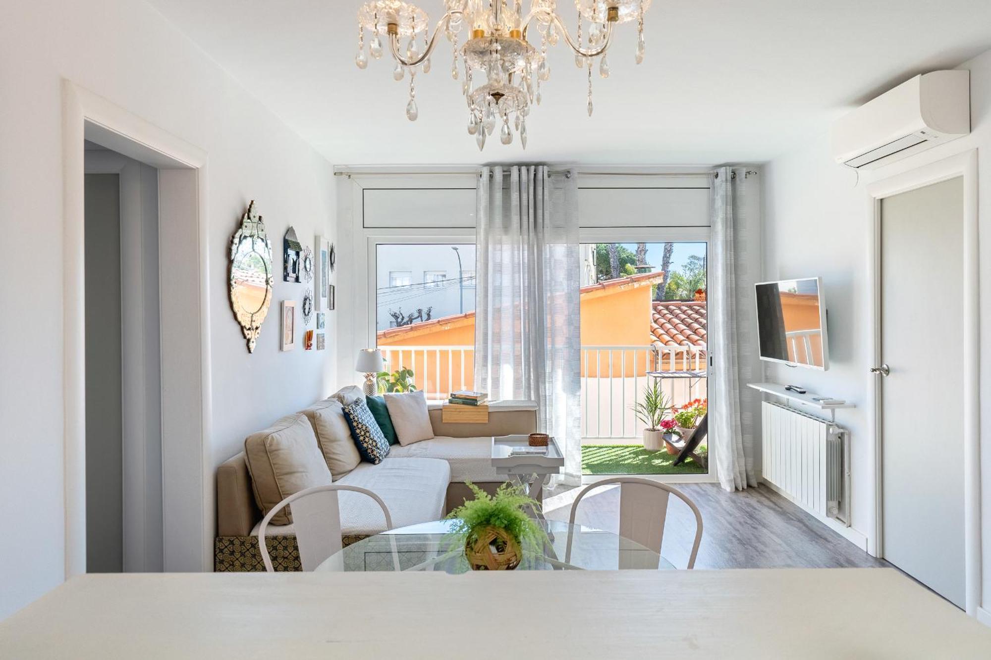 Hauzify I Apartament Zulu กูเบเยส ภายนอก รูปภาพ
